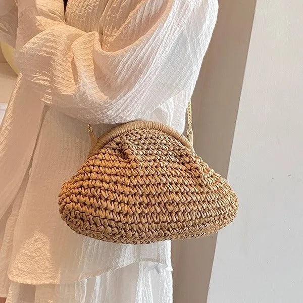 Women's straw shoulder bag with chain strap in khaki colour