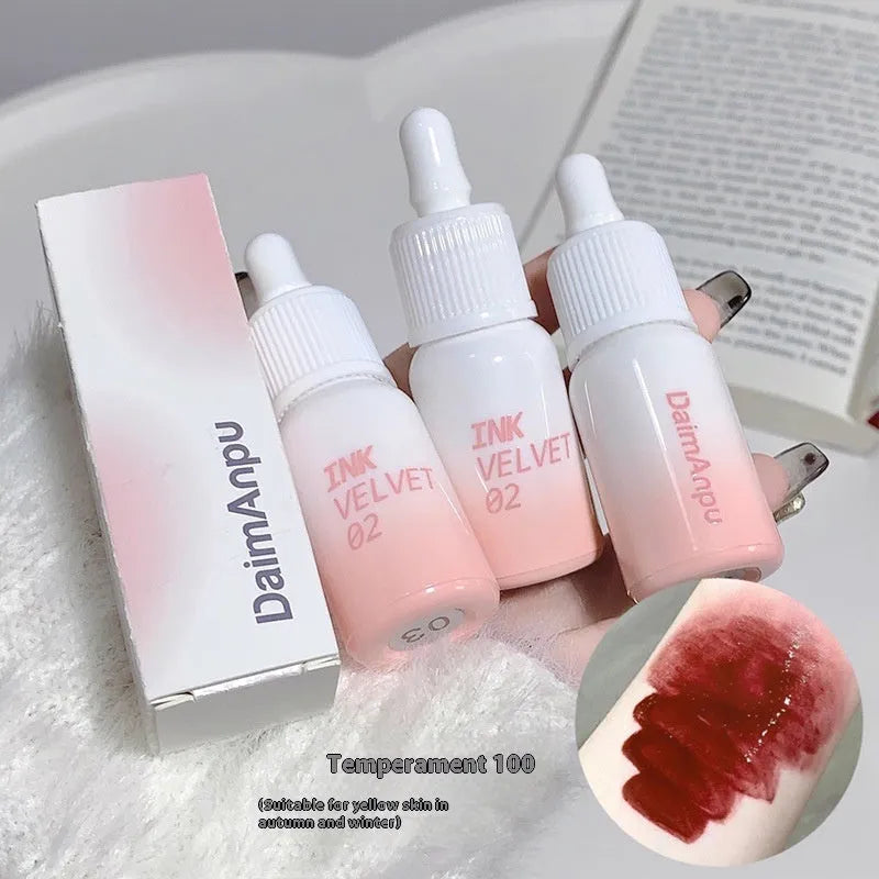 Mirror Lip Lacquer lip gloss tube in shades 01, 02, 04, and 06, 3.5g net content