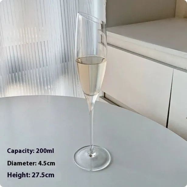 French goblet champagne glass in crystal clear colour with traditional design