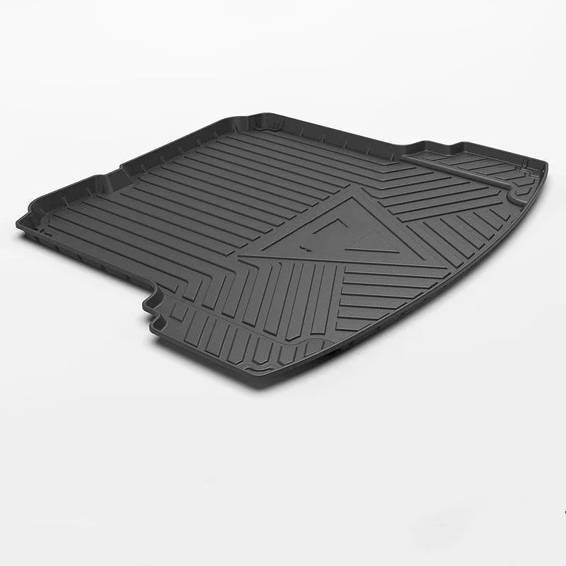 Black TPE car boot liner pad with carbon fibre texture pattern for vehicle floor protection
