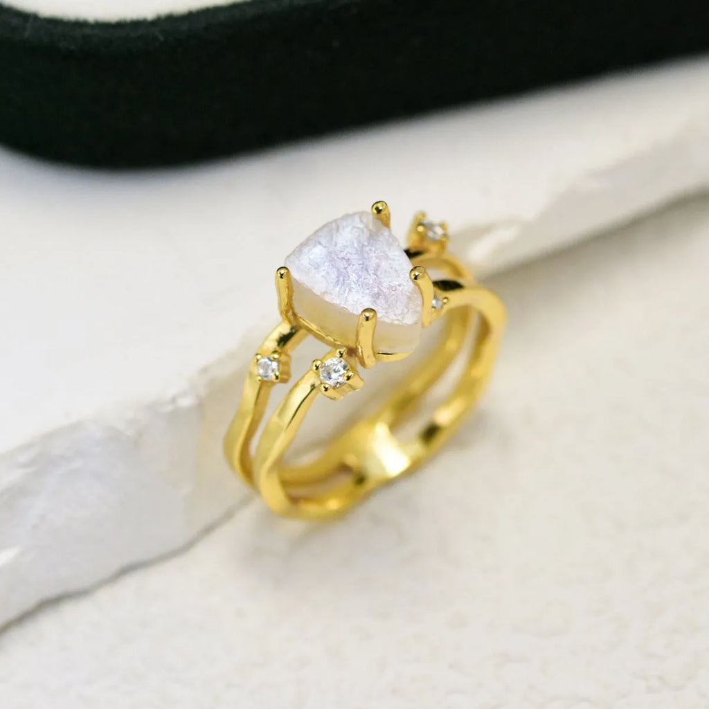 S925 sterling silver irregular triangle moonstone ring in rose gold, white gold, or yellow gold colour plating.