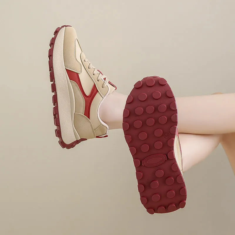 Women's low-top platform casual shoes in card black, khaki red, or white grey with lace-up front and rubber sole.