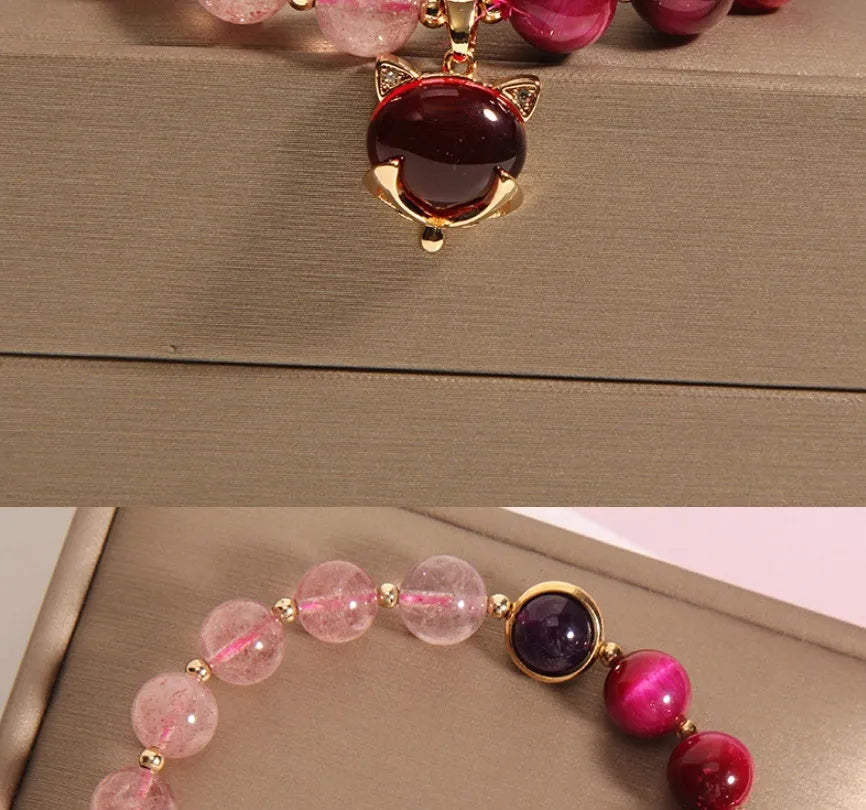 Women's strawberry crystal bracelet with elastic rope, simple design, uniform 18cm length
