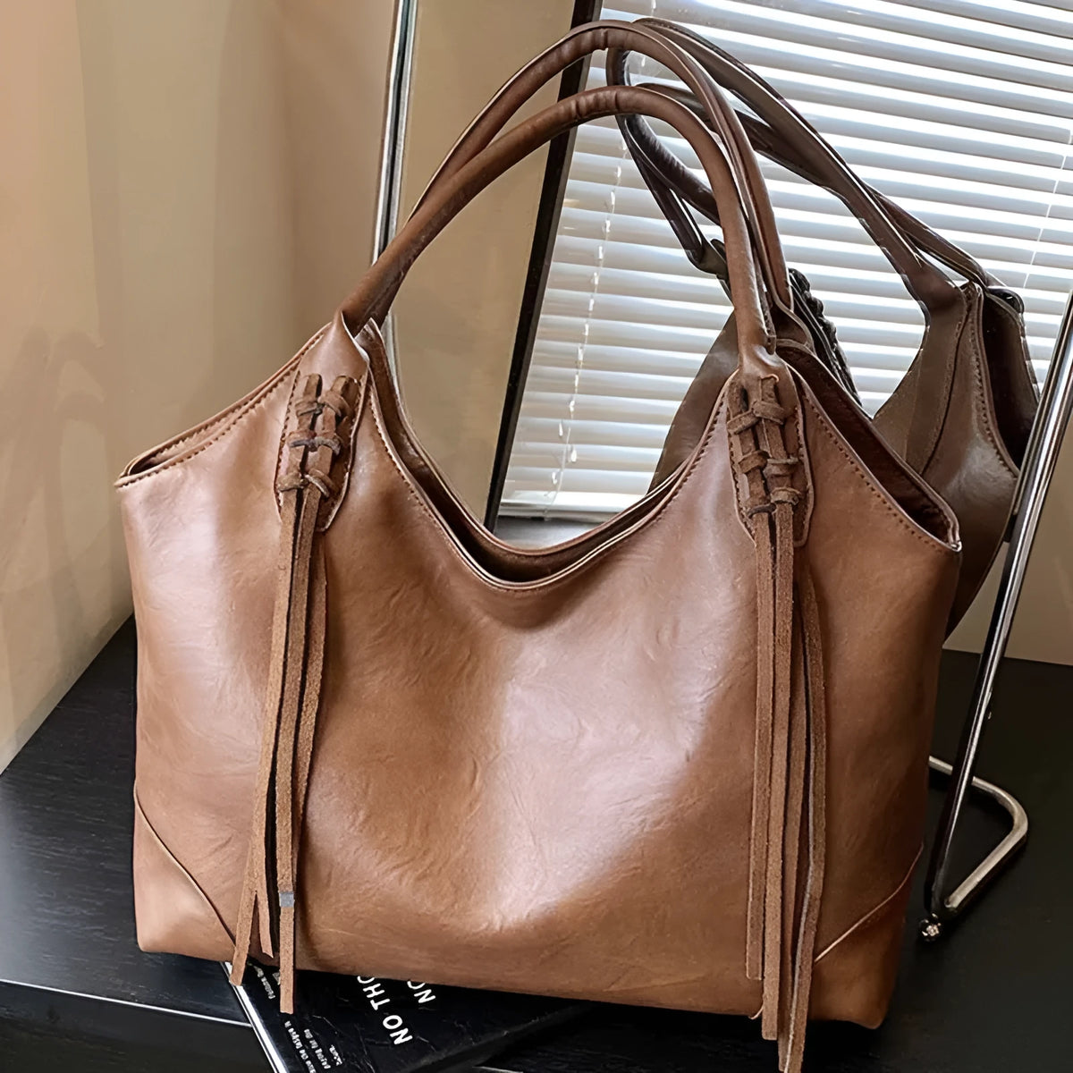 Large capacity PU tote bag for women in black, brown or coffee with sandwich pocket and phone bag