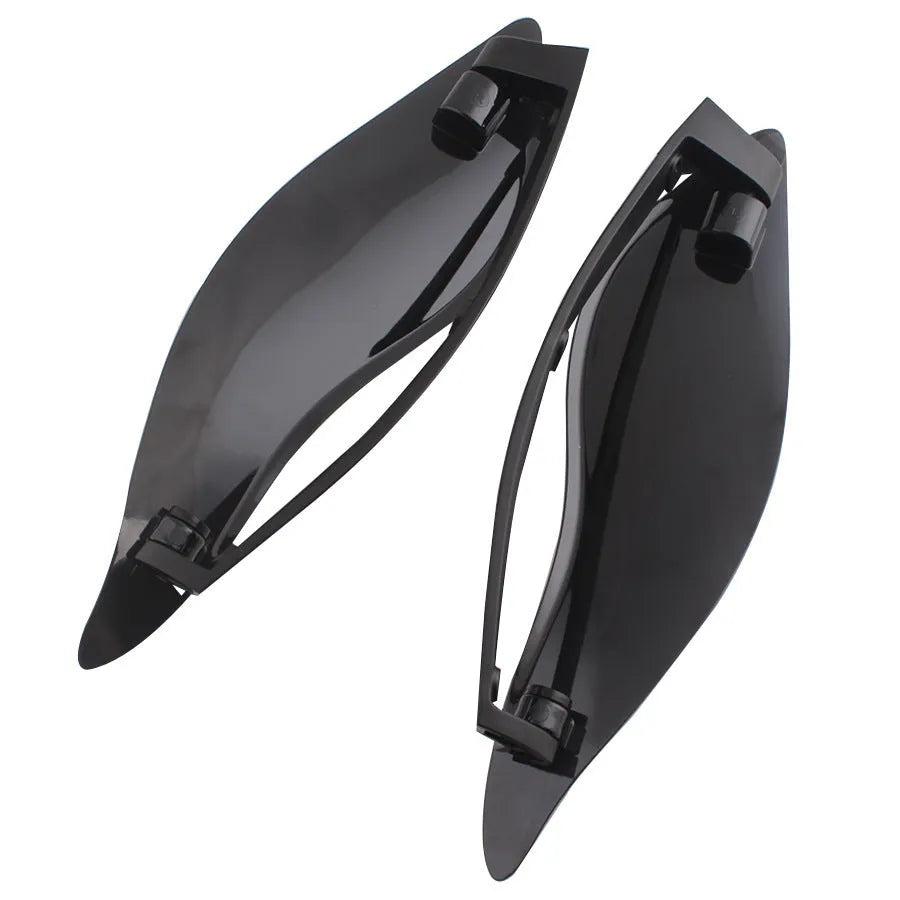 Harley-Davidson motorcycle windshield side wing set in smoked or black ABS plastic for tri-wheel glide models