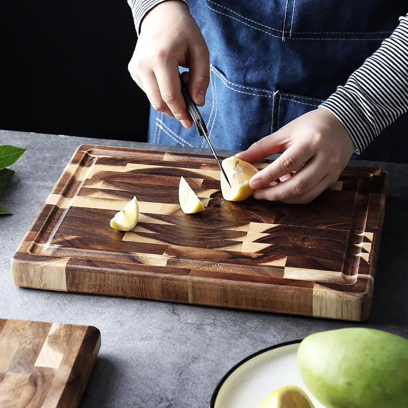 Brown solid wood chopping board with parquet pattern and 3cm thick edge
