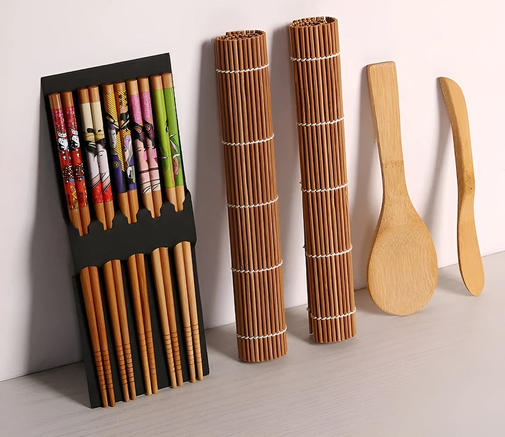 Sushi making kit with bamboo mat and spatula in white for home sushi rolling