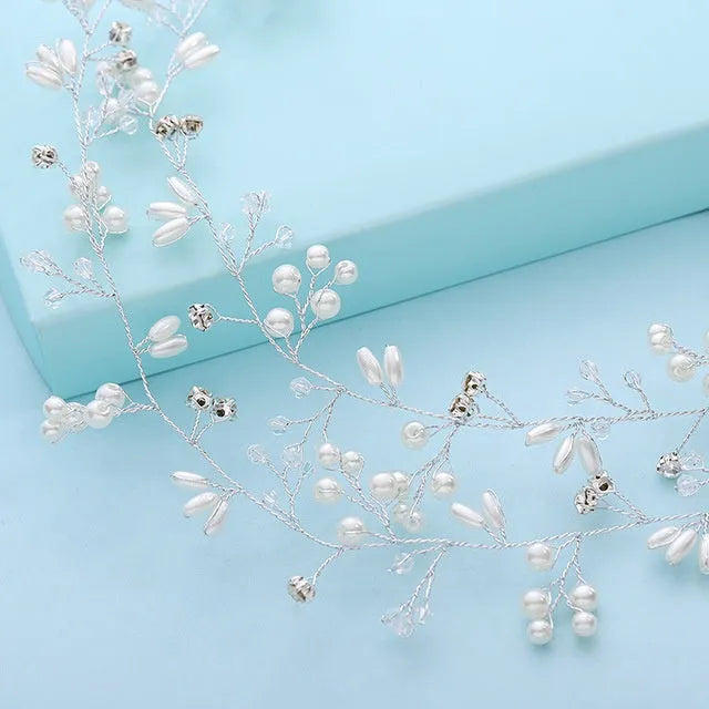 Bride's wedding hair band with crystal pearl detailing on colour-preserving wire in gold, silver, rose gold or silver KC finish