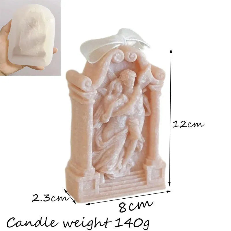 Food-grade silicone baking mould for making detailed couple angel figures for cakes and crafts.