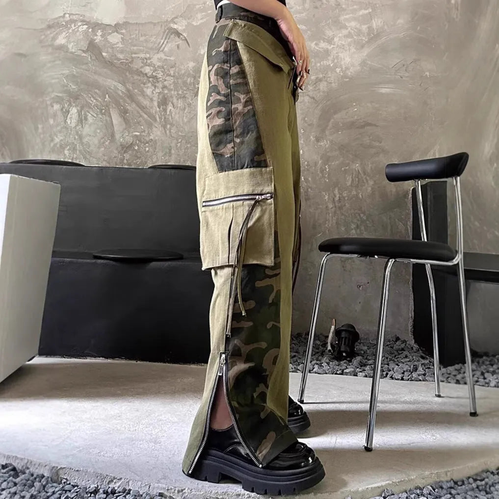 Dark khaki leopard print high-waist straight-leg jeans with tooling style stitching details