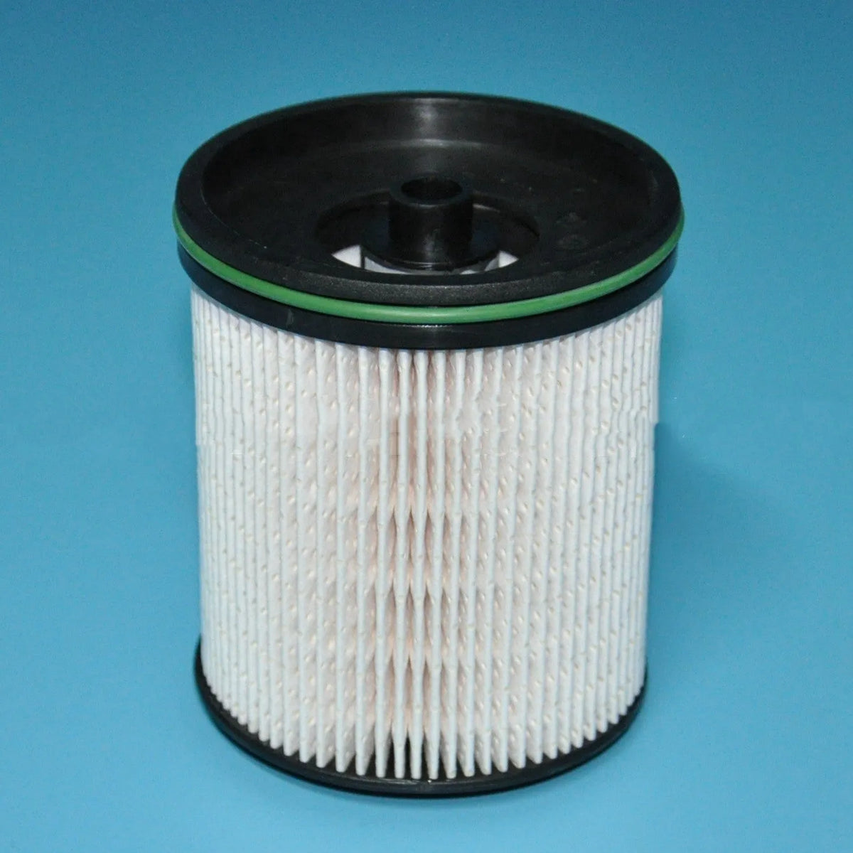 Diesel fuel filter and gasket kit for Vauxhall and Opel Astra models, 106mm tall.