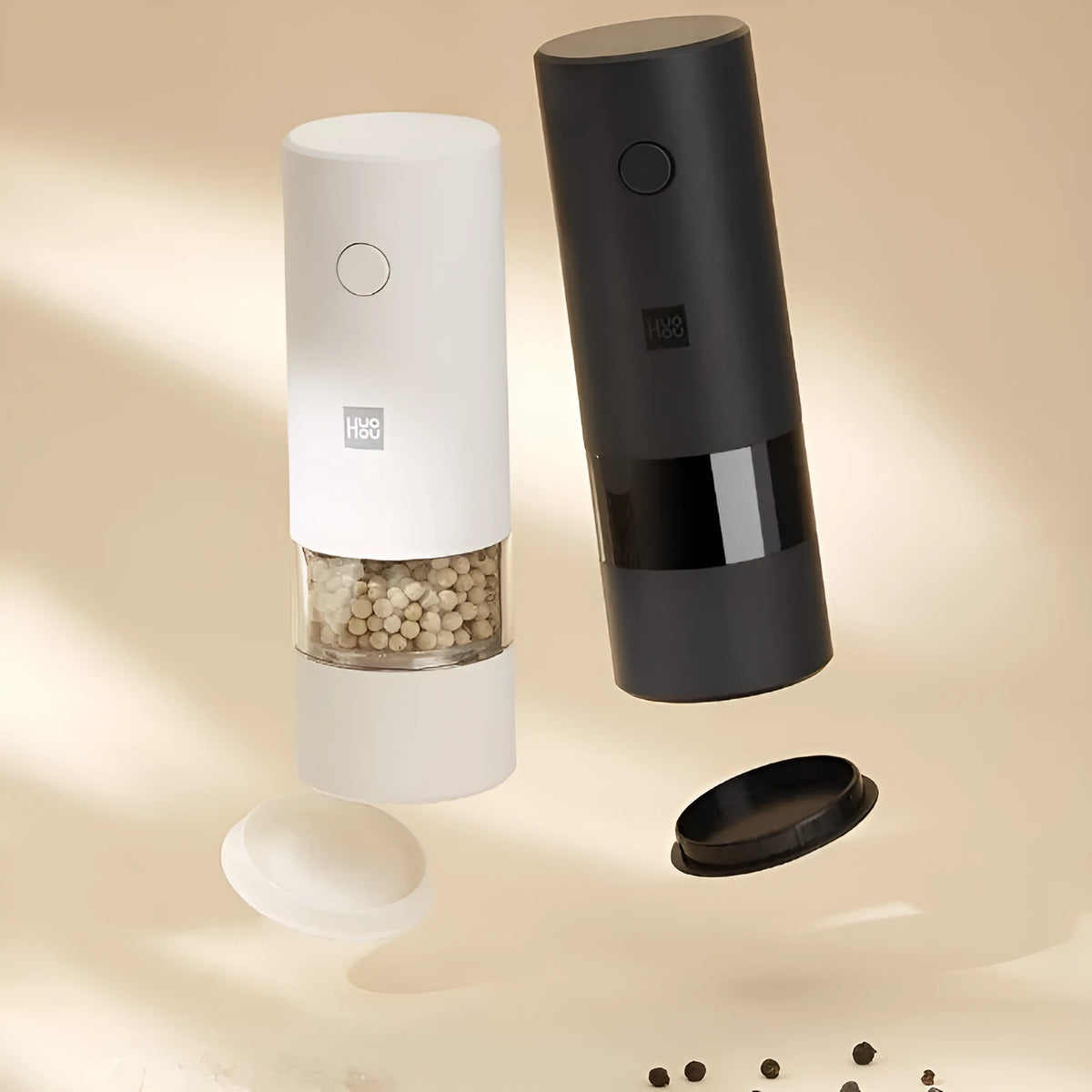 Electric salt and pepper grinder with ceramic mechanism, 51.5×157mm, in white or black for household solid seasonings