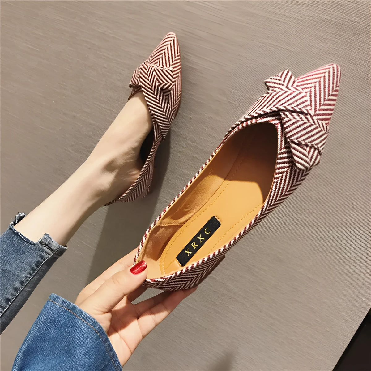 Korean style women's pointed toe shoes with low 1-3cm flat heel in red and black colours