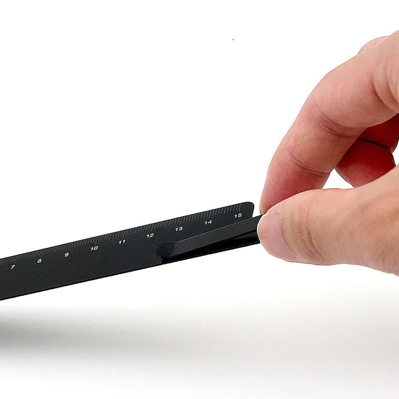 15cm aluminum alloy bookmark ruler with laser-engraved scale in retro design