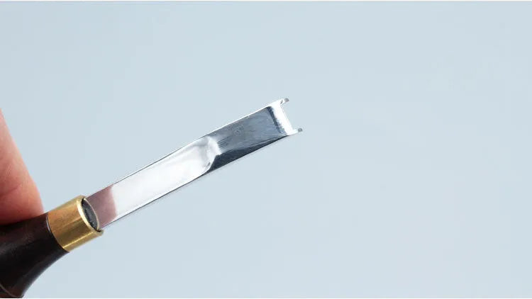 Drum shovel wide shovel edge thinning knife tool with leather handle grip and sectional cutting teeth