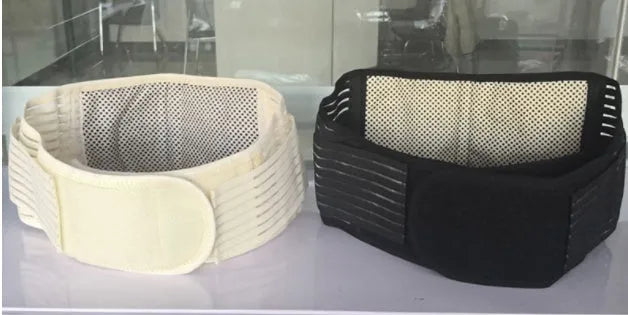 Self-heating waist protection belt in elastic cloth material with magnetic elements for lumbar support