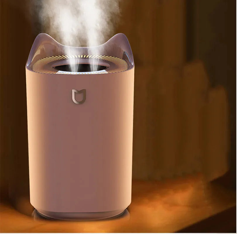 Double spray humidifier with three fog outlets in Coral Pink colour with USB cable