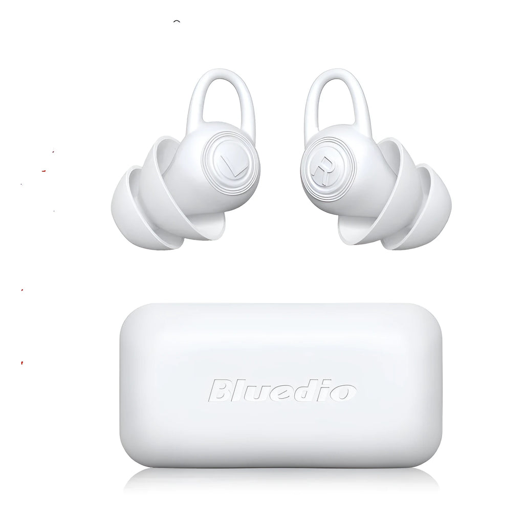 White silicone reusable ear plugs for noise reduction and sound insulation