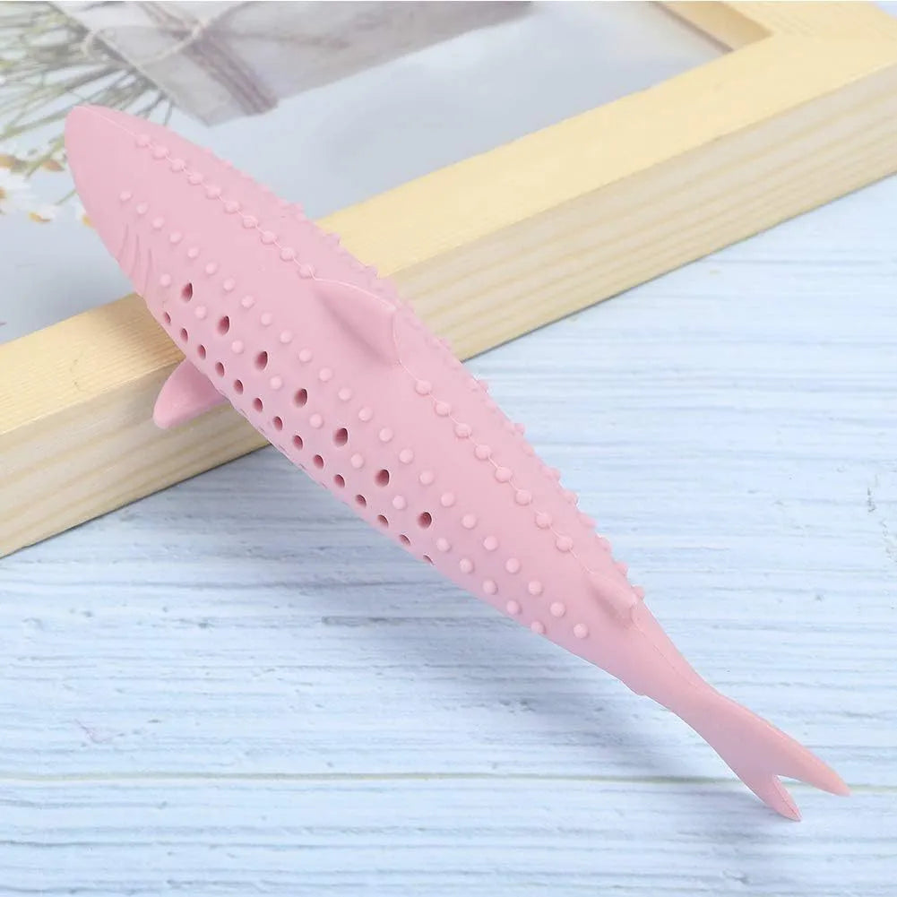 Fish shaped silicone cat chew toy with breathable side holes for catnip scent diffusion