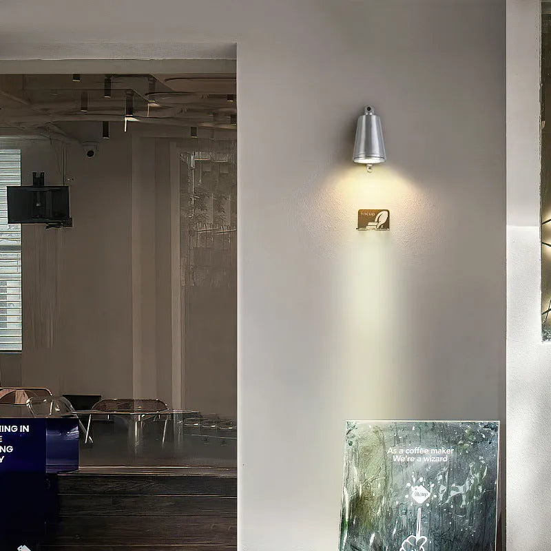 Industrial cast aluminium outdoor wall lamp with horseshoe door head design in sand black finish