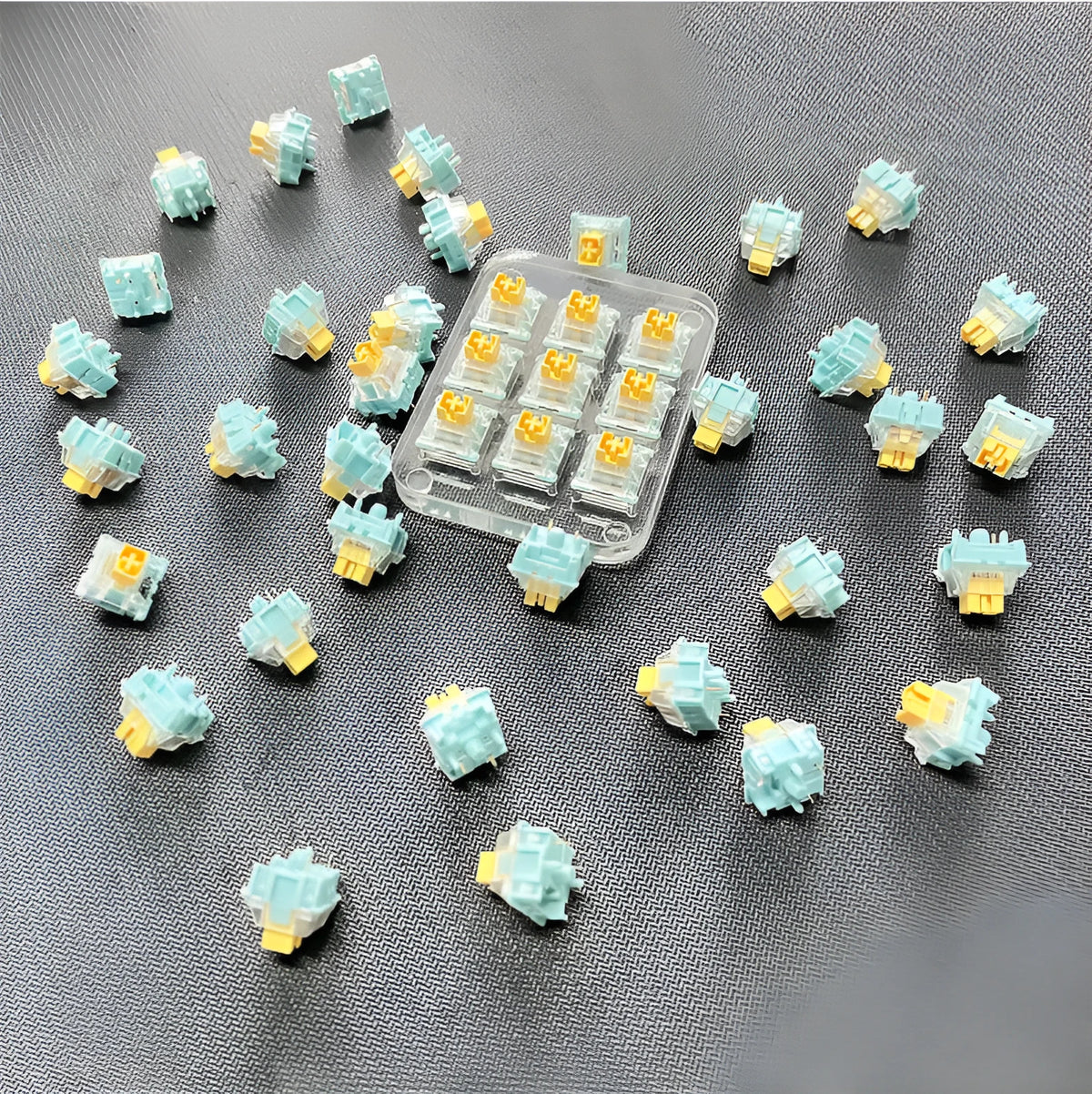 Tiger Mo Sea Salt Lemon PRO quiet tactile mechanical keyboard switches 36-piece pack