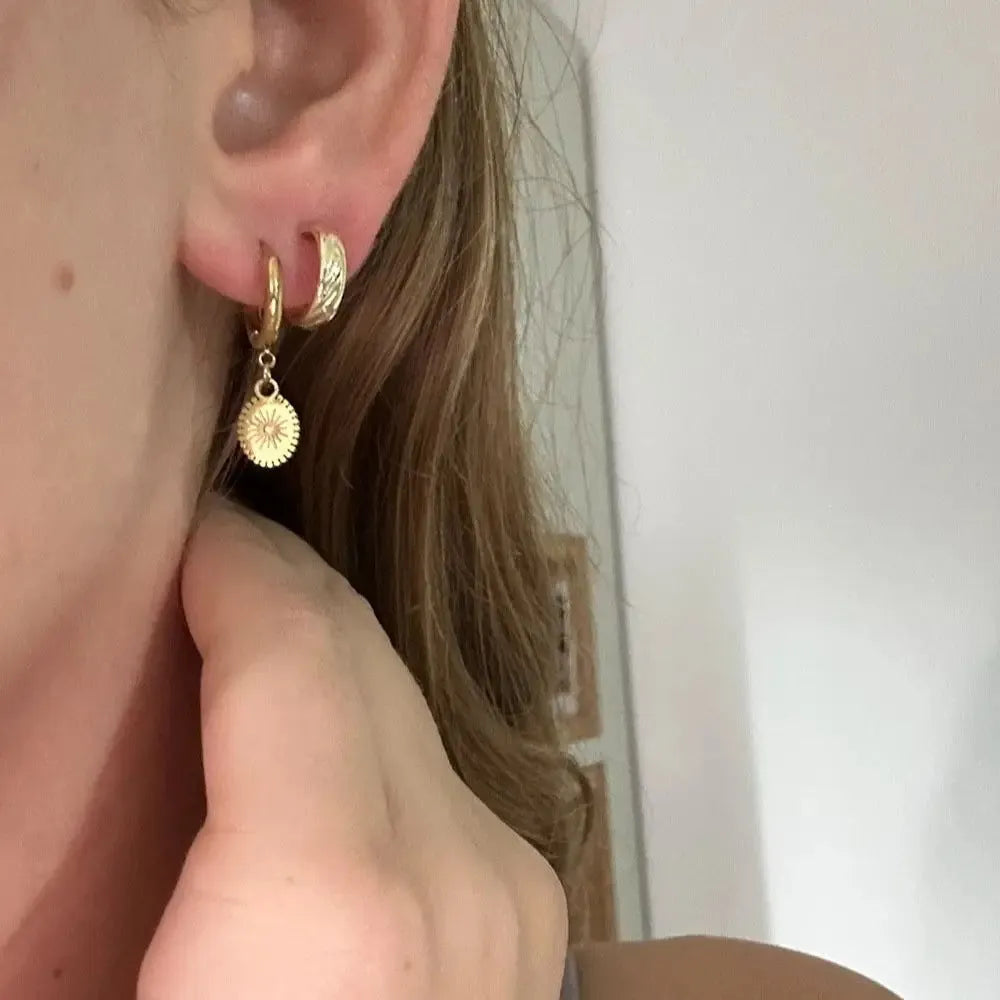 Geometric ellipse stainless steel ear button earrings with a non-fading finish, colour XY-EH005.