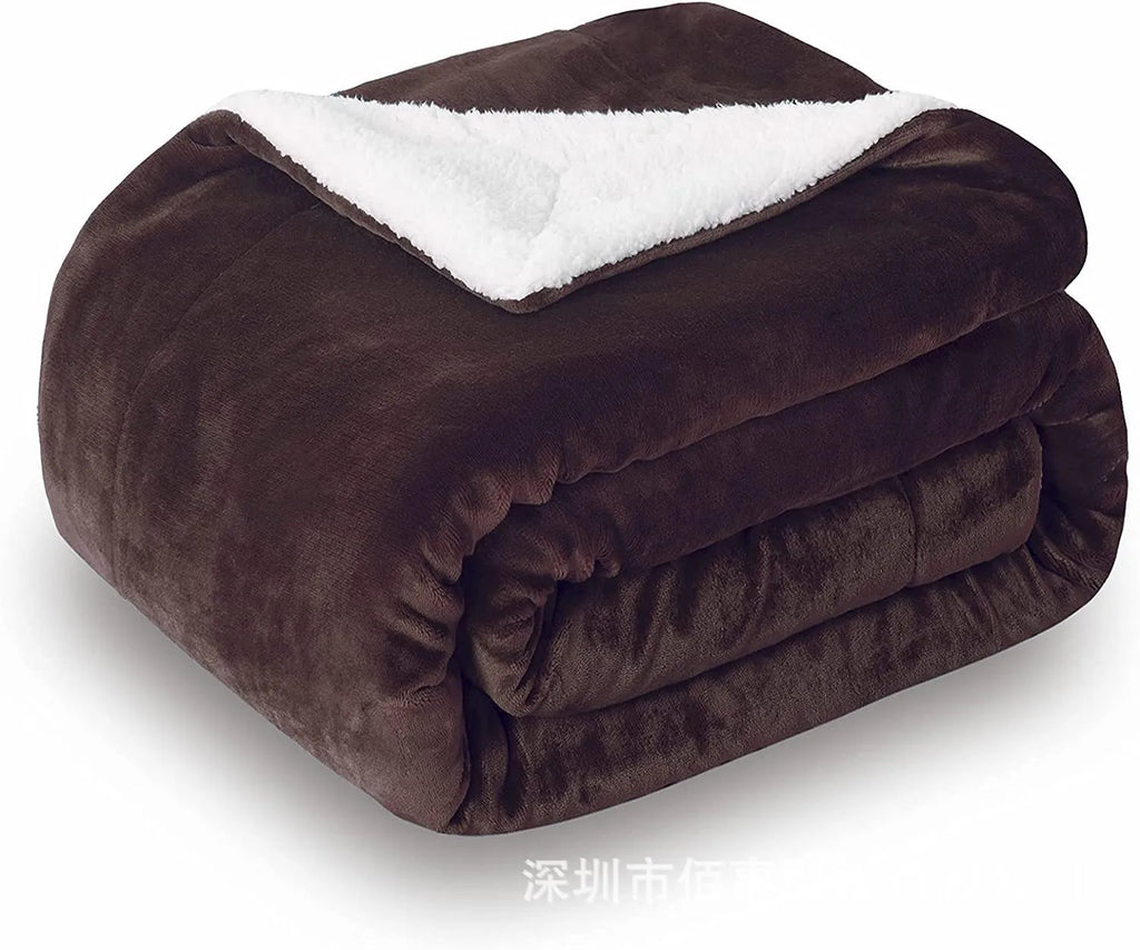 USB electric heating blanket showing flannel fabric texture and rectangular 70x100cm shape
