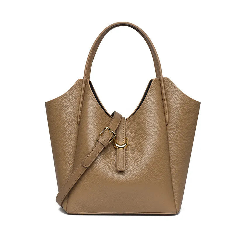 Genuine leather women's bucket bag in European retro style with sandwich pockets