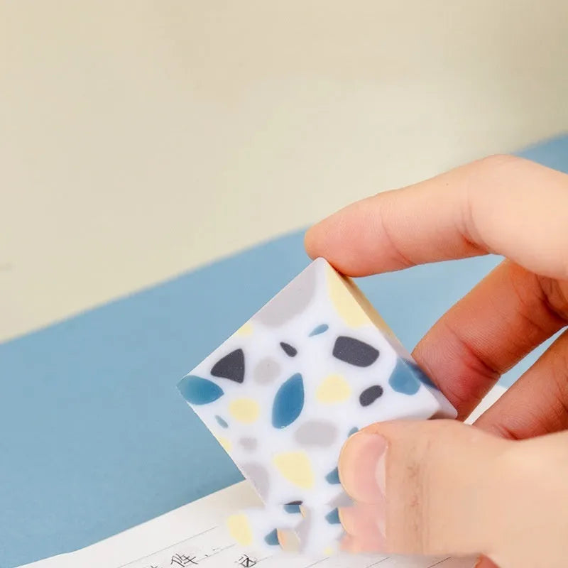 Brick-shaped super clean traceless rubber eraser for student pencil work
