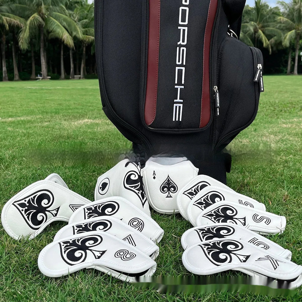Golf putter sleeve in PU material for clubhead protection and bag organisation