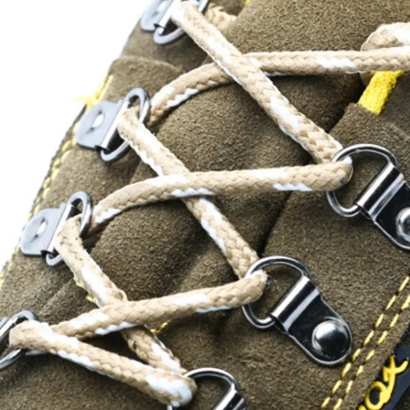 Bronze steel toe safety shoes with cowhide suede upper and patterned sole
