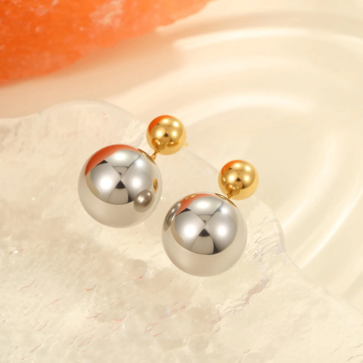 Geometric round bead ear studs with colour-block design on stainless steel with 18K electroplated finish