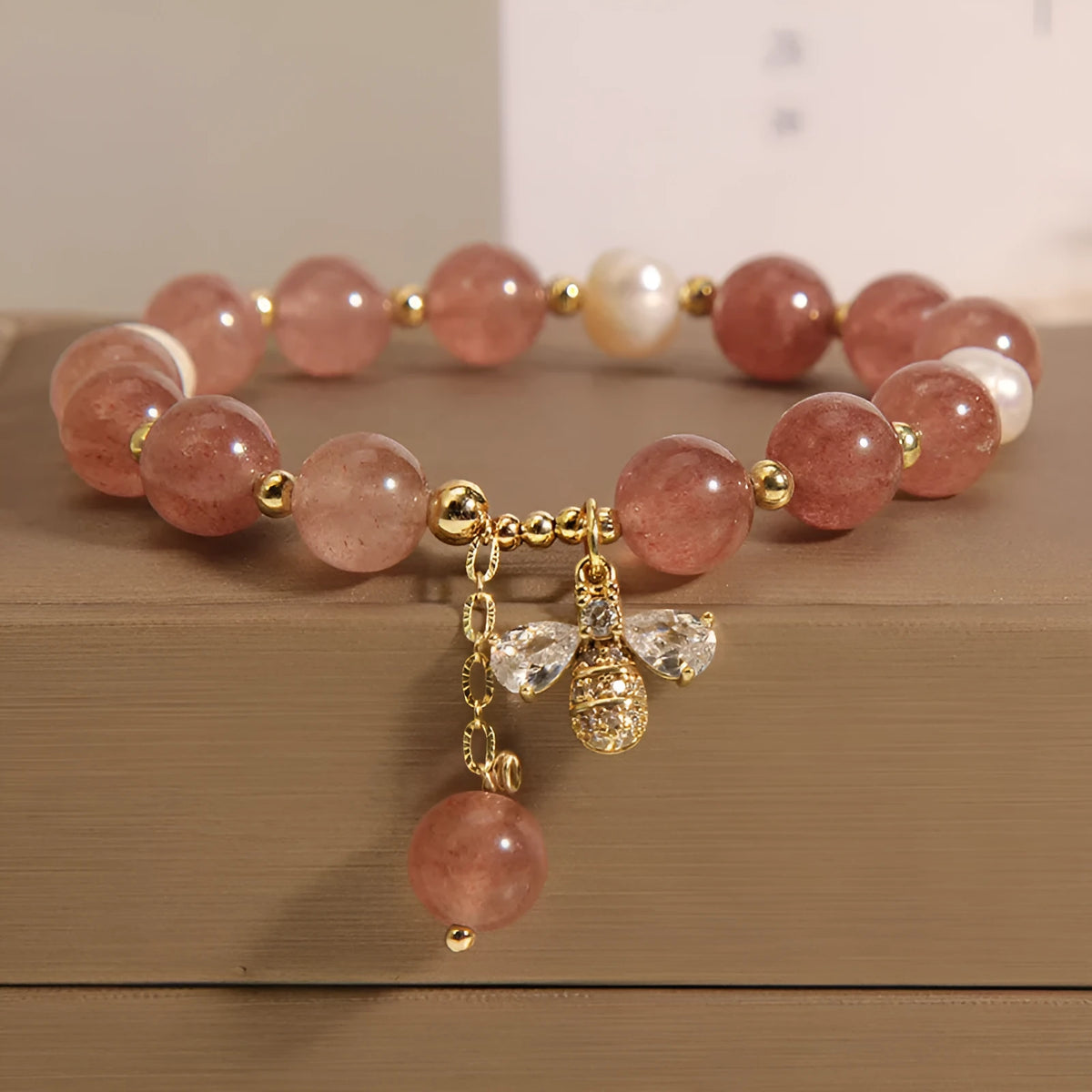 Women's freshwater pearl and strawberry quartz bracelet with zircon accents, Japanese and South Korean style