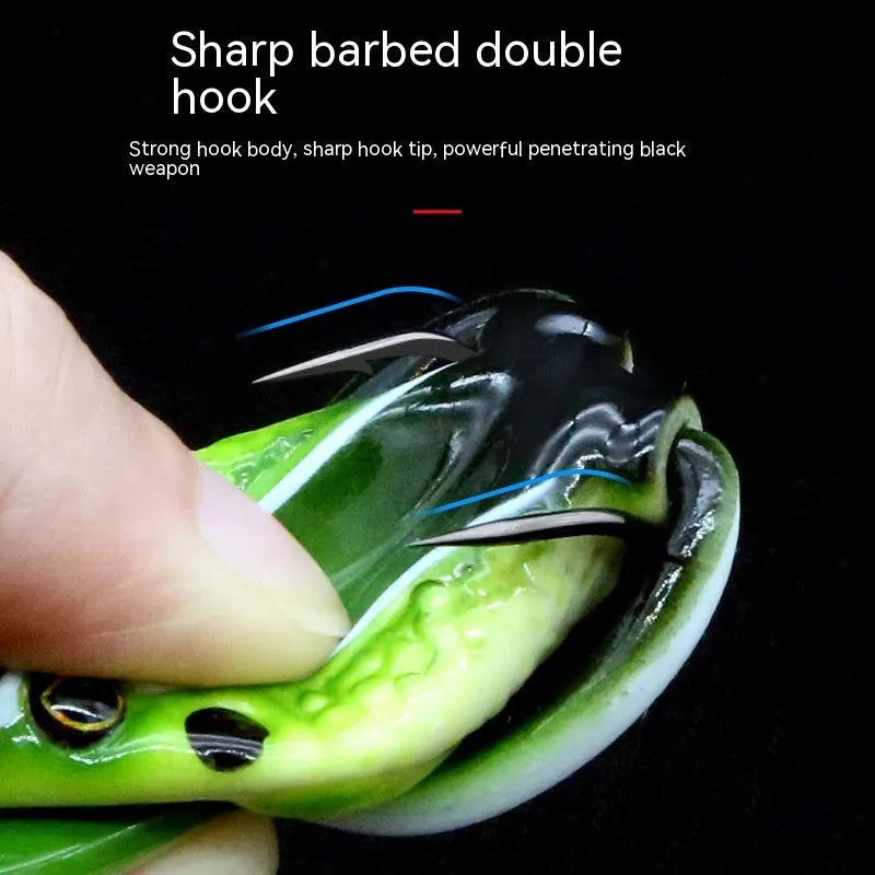 Luya bionic thunder frog fishing bait with double hooks in grass green colour