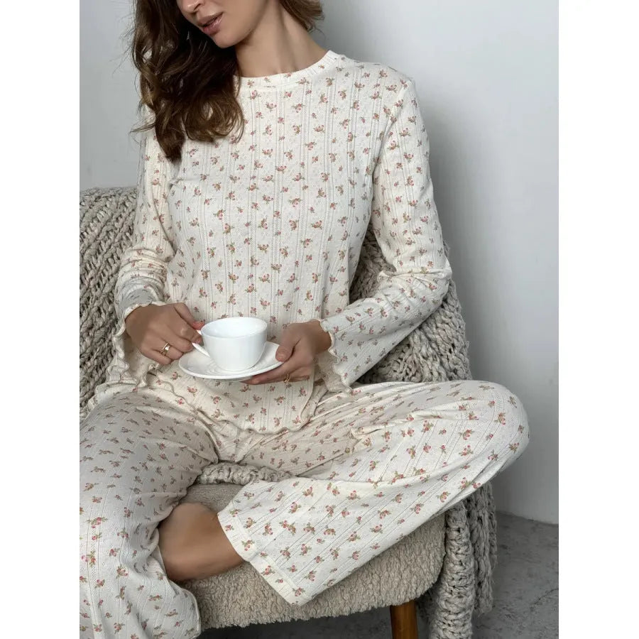 Women's white floral print bell sleeve top and wide leg trousers casual suit