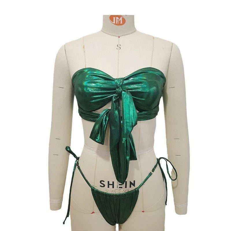 Women's lace-up split swimsuit with wireless cup chest pad in a floral print colour.