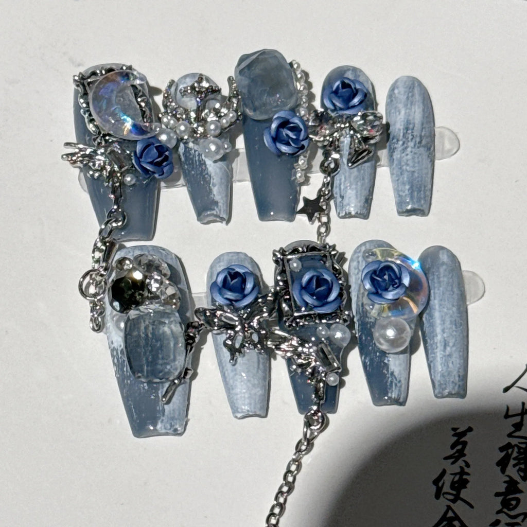 Heavy industry blue artificial nails with rose and tulip patterns, plastic armour suit set