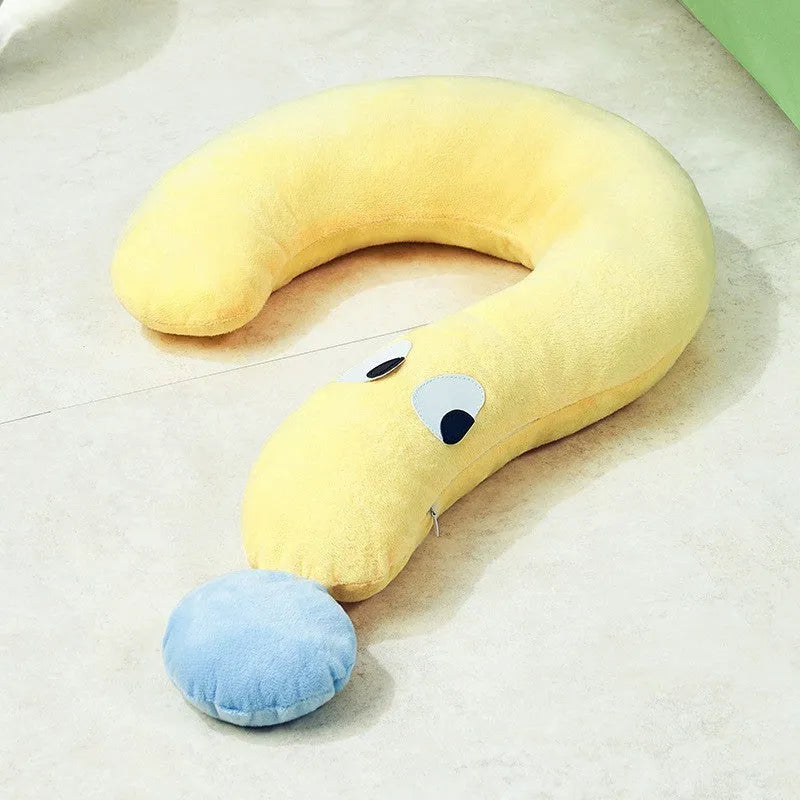 Blue rectangular pet sleeping pad measuring 62 by 39 centimetres for cats and dogs