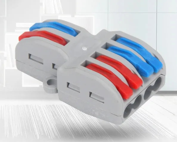Quick wire electrical connector with fire insulation shell and brass contacts for 0.08-4.0mm² cables.