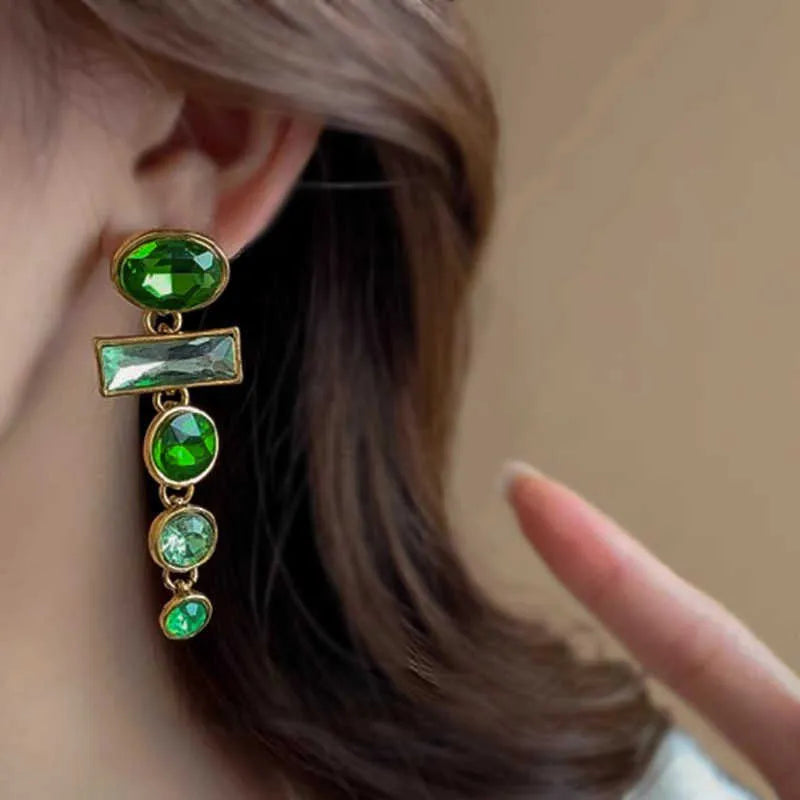 Retro geometric green gradient alloy earrings with tassel design and inlaid zircon stones
