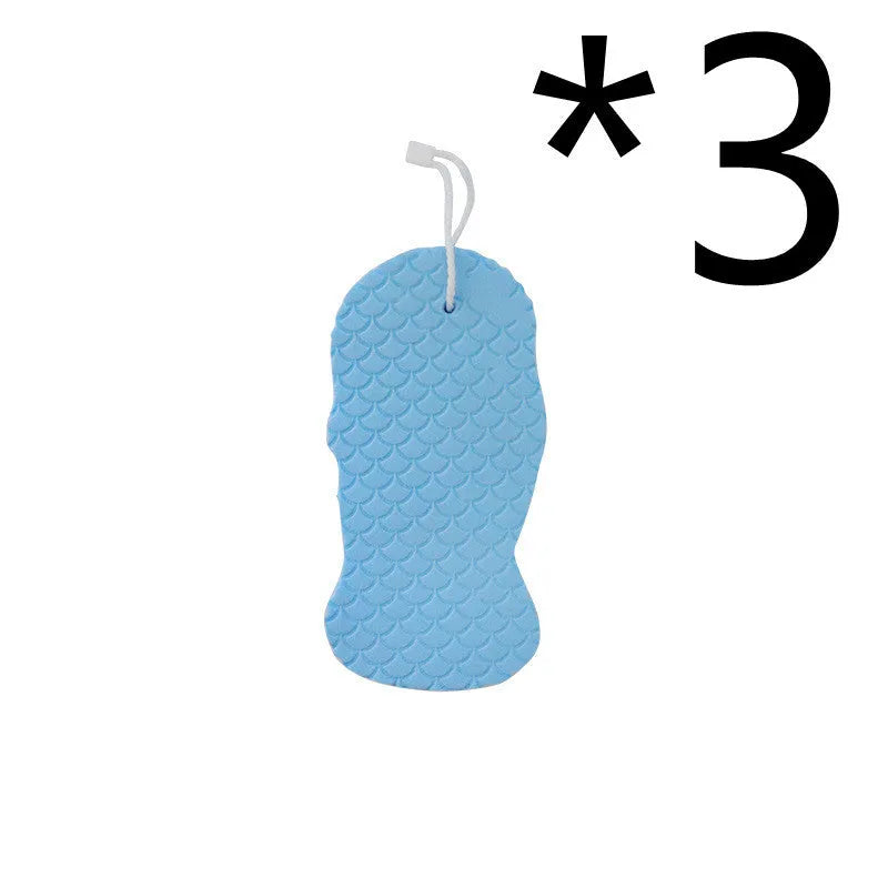 White 3D bath sponge with fish scale pattern for gentle body exfoliation