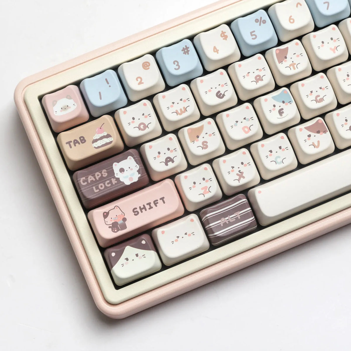Sea Salt Cat mechanical keyboard PBT key cap set with ocean theme and March 7u spacebar supplement