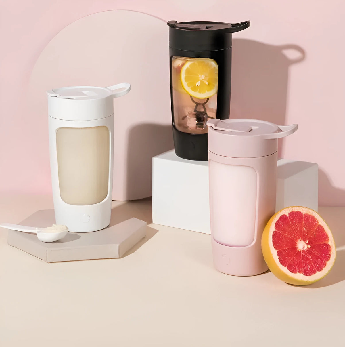 Portable USB rechargeable juice blender in black, blue, pink, or white with 650ml cup and compact design.