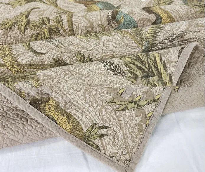 Blue cotton quilted bedspread set with American floral and bird pattern, size 230x250 cm.