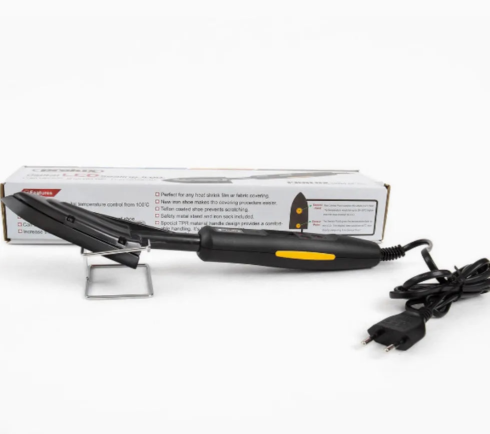 Electronic temperature control hot iron with digital display and PTFE-coated soleplate