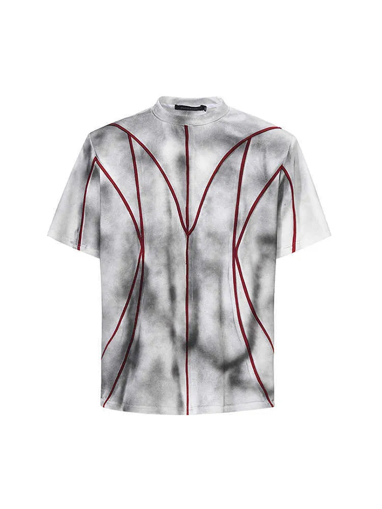 Women's short sleeve t-shirt with padded shoulders and three-dimensional line patchwork design in picture colour