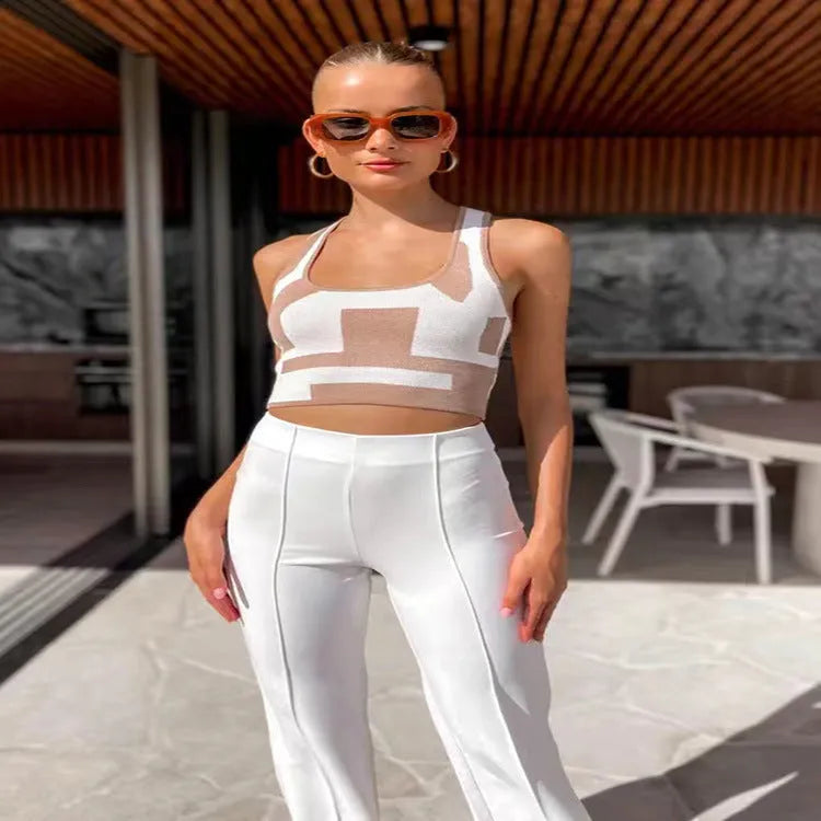 Women's U collar camisole vest in slim fit street fashion style with exposed navel design