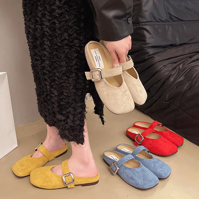 Women's flat closed toe slippers with square toe design in apricot colour