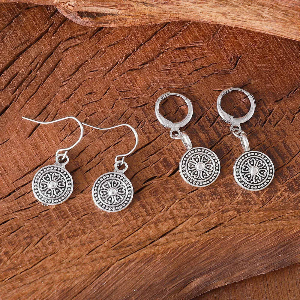 Round bohemian retro earrings with distressed ethnic print in electroplated zinc alloy