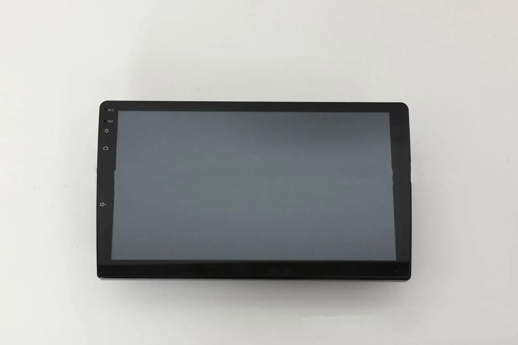 Universal Android car head unit with 10.1 inch touchscreen for dashboard installation